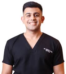 closeup photography of woman smiling