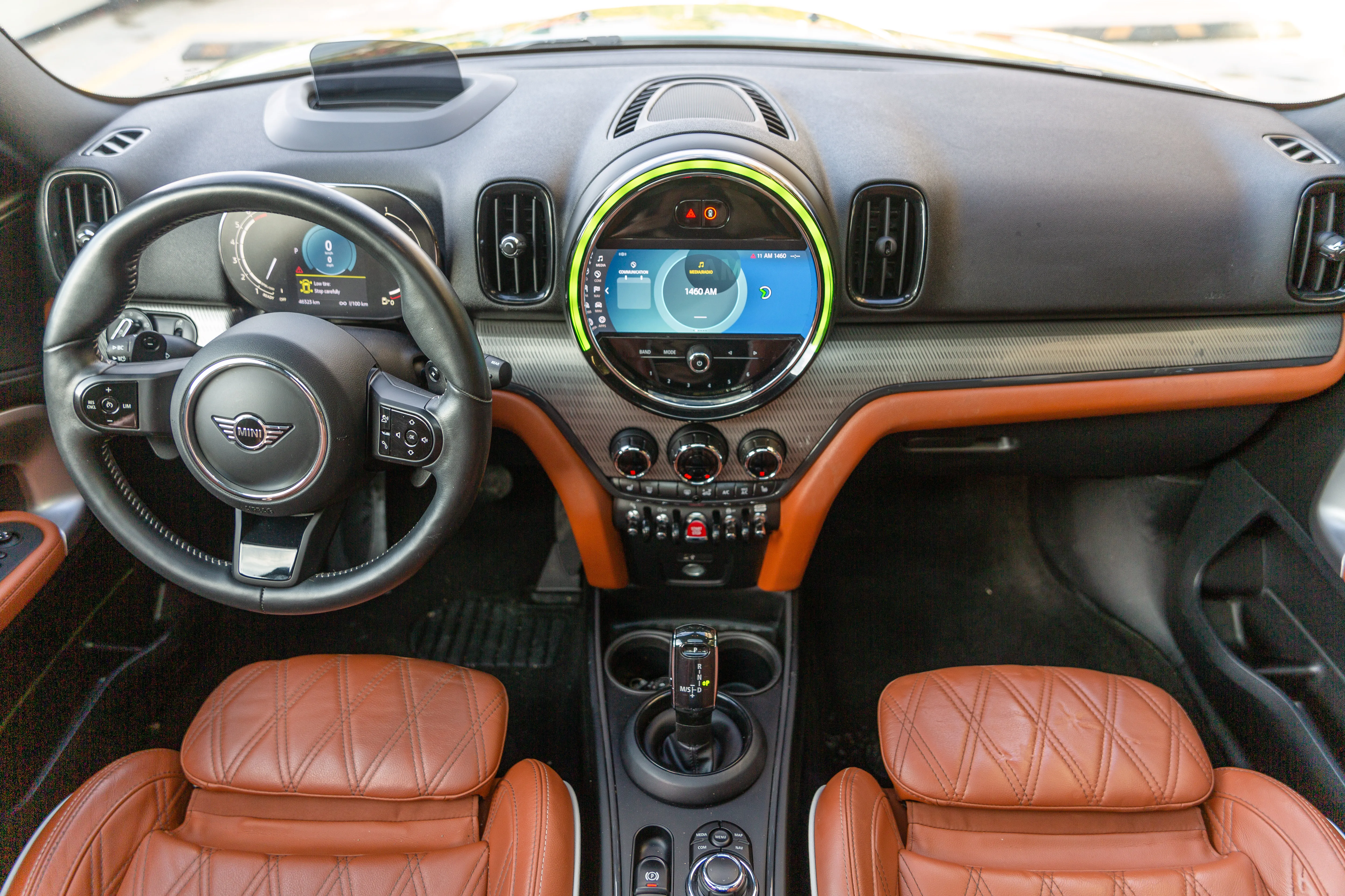 Car Additional Photo 1