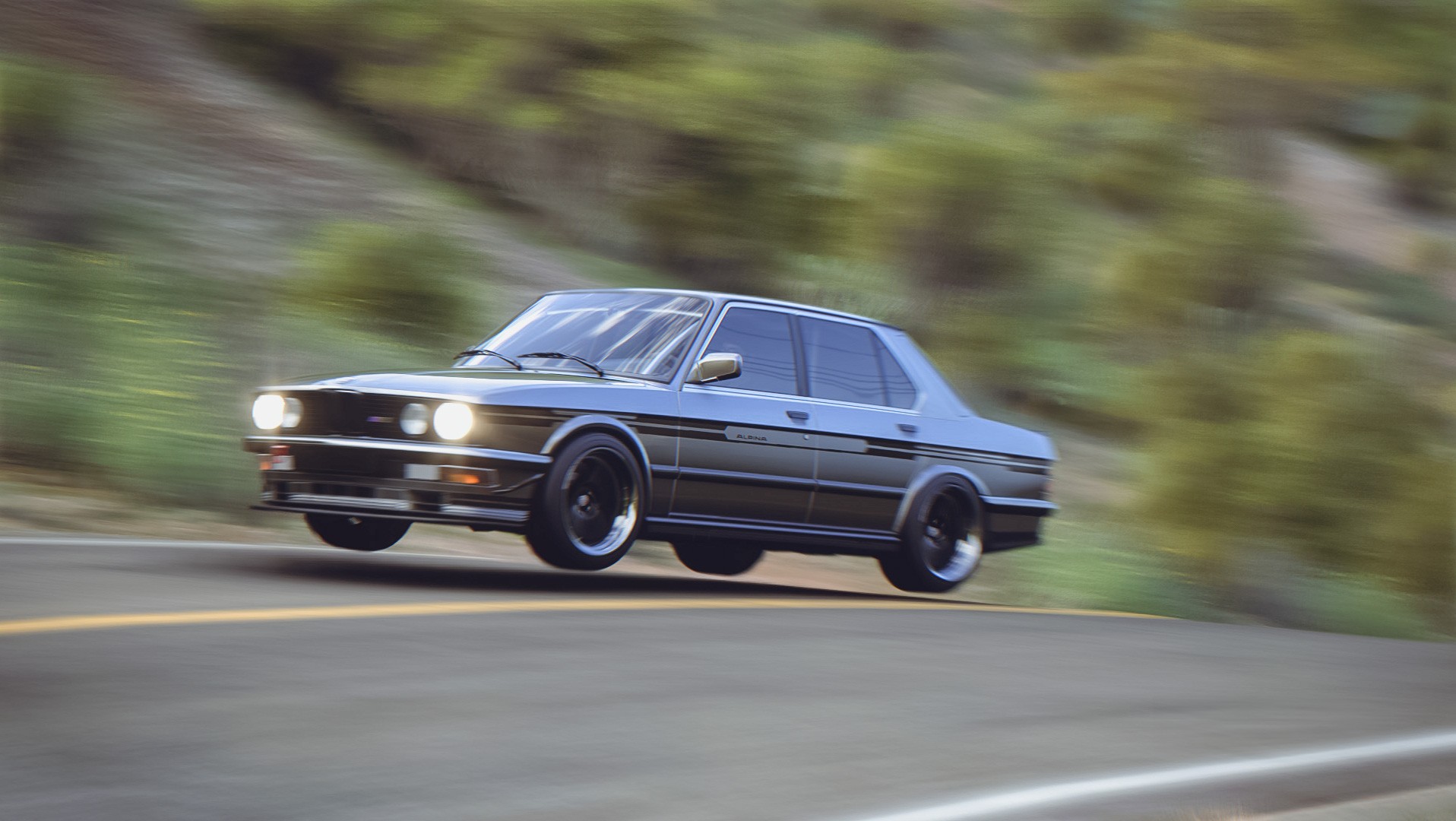 BMW M5 1985