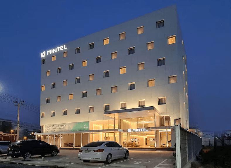 MBK Center Bangkok retail building