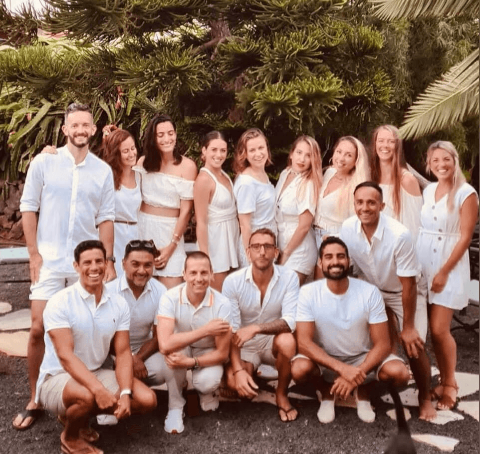 Group of people at Surfescape secret garden