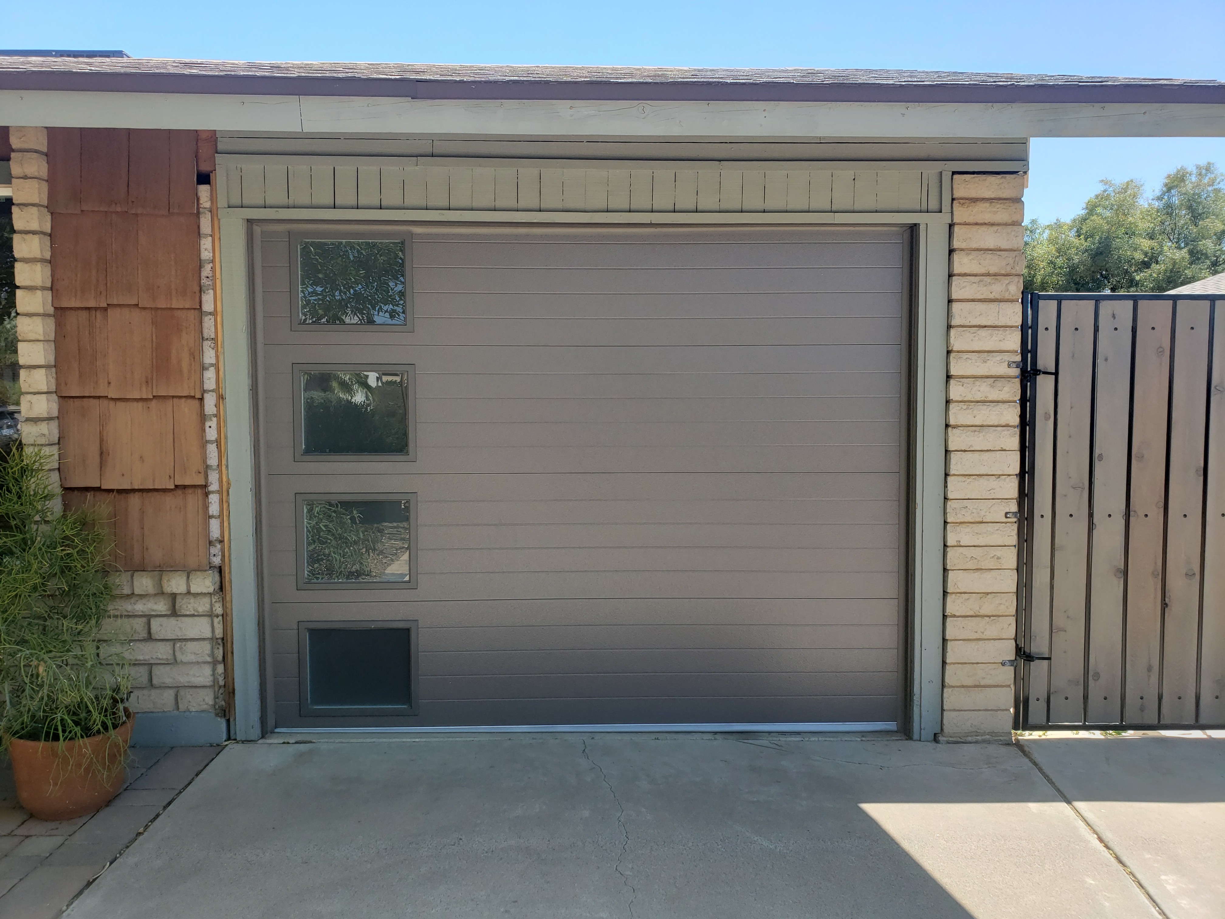 How To Pick The Perfect Garage Door In Arizona