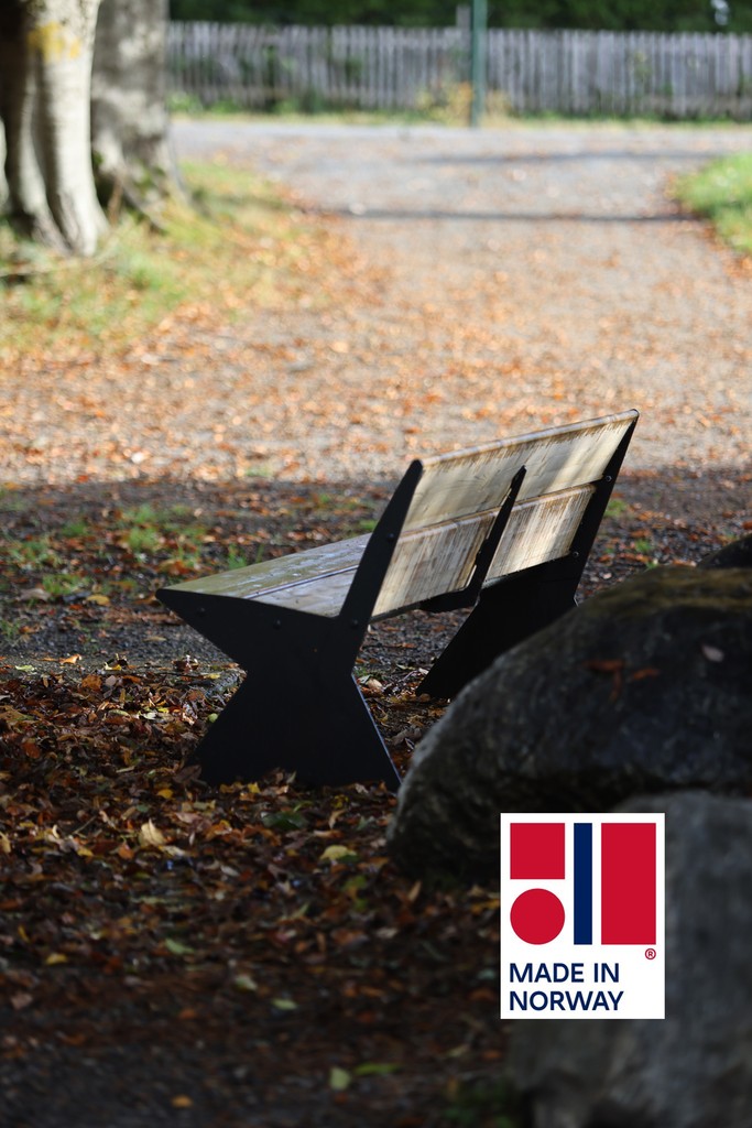 Dynoform benk utendørs