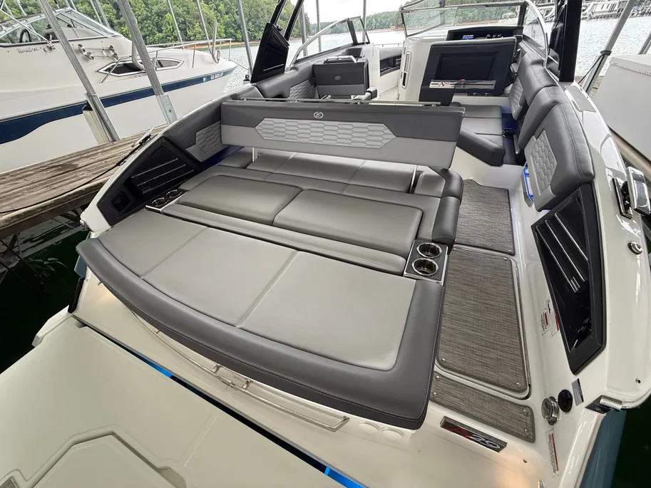 Boat thumbnail 13