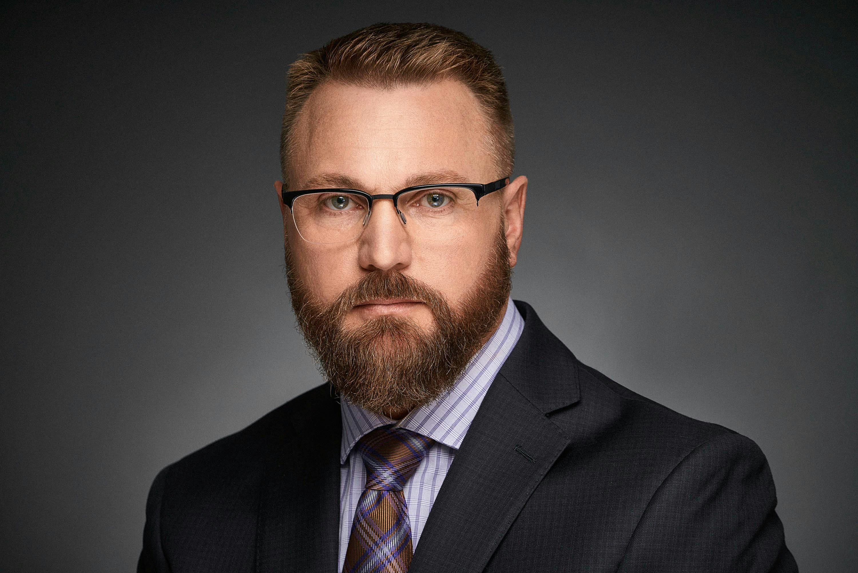 Headshot of Leo Sterling, Sales Director.
