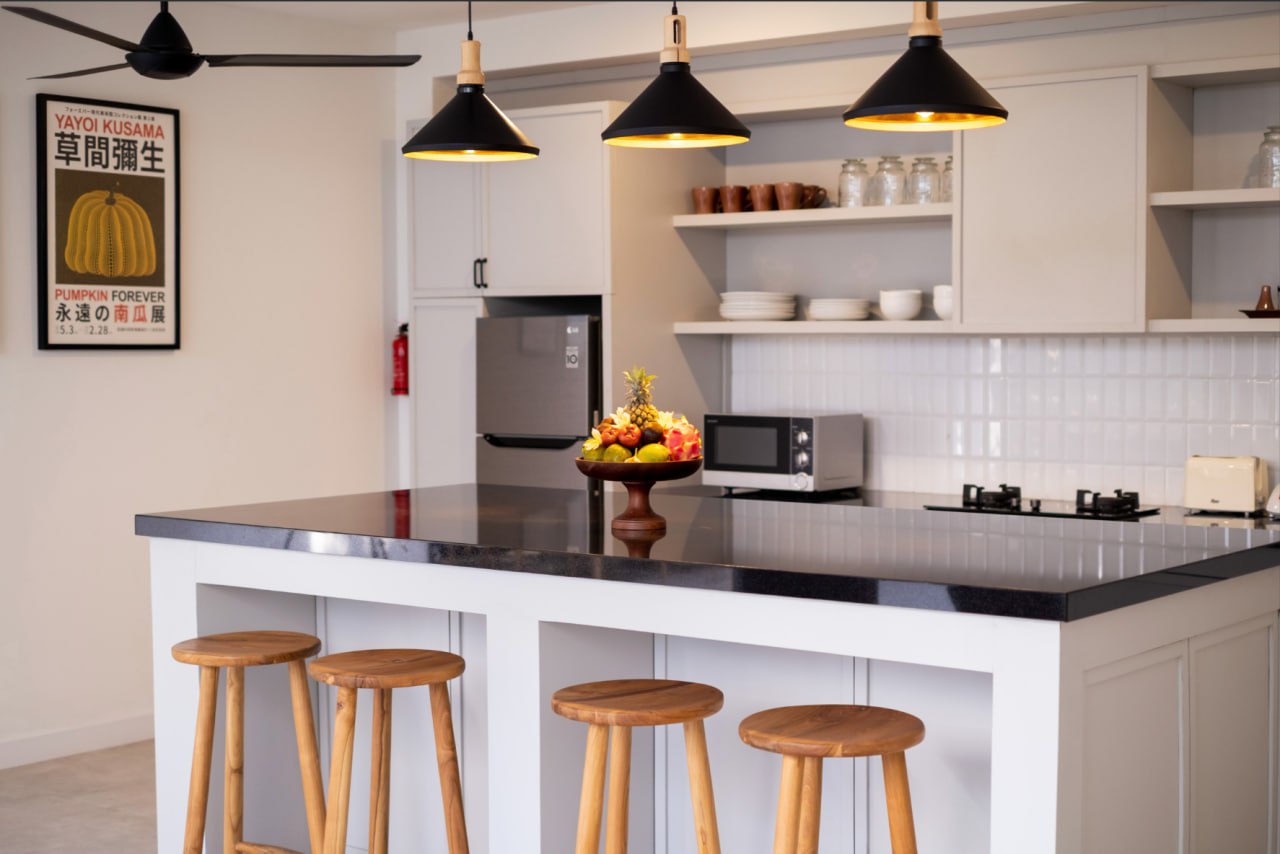 Ready-made modern 4 bedroom villa in Changu