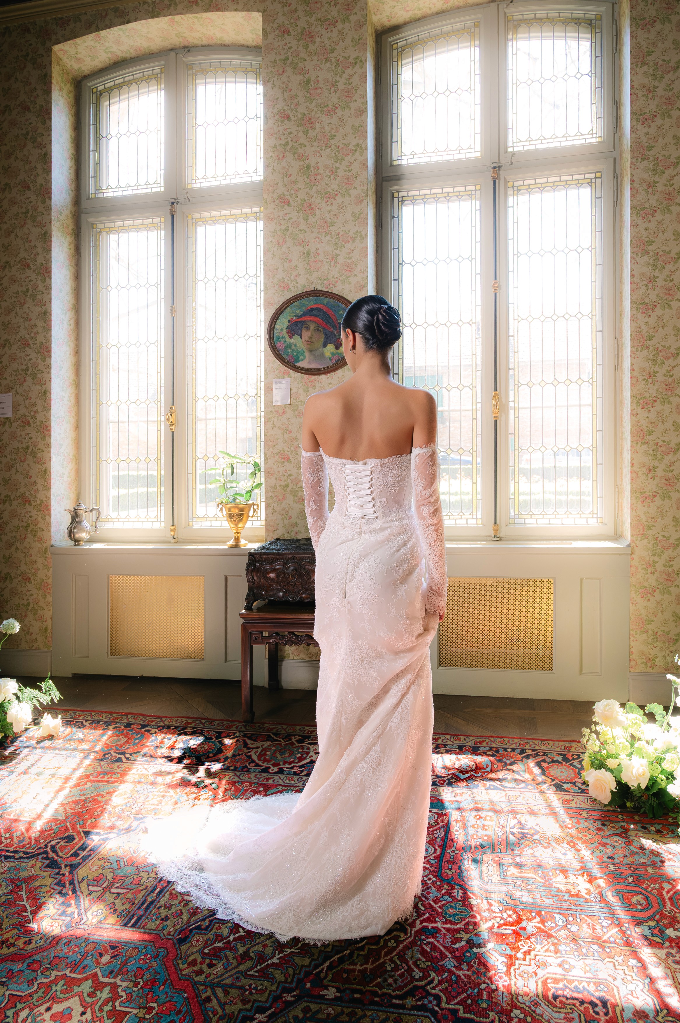 rochie de mireasă din spate, detalii elegante, Domeniul Manasia, fotograf de nuntă București