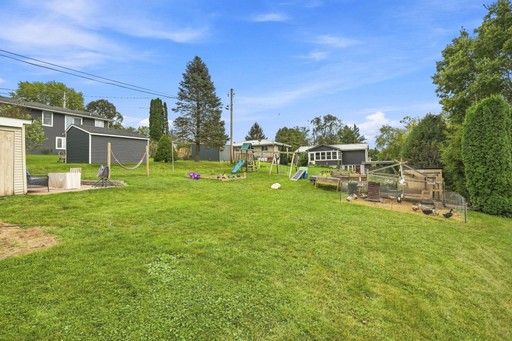 Photo 6 of 727 E North Street, Darlington