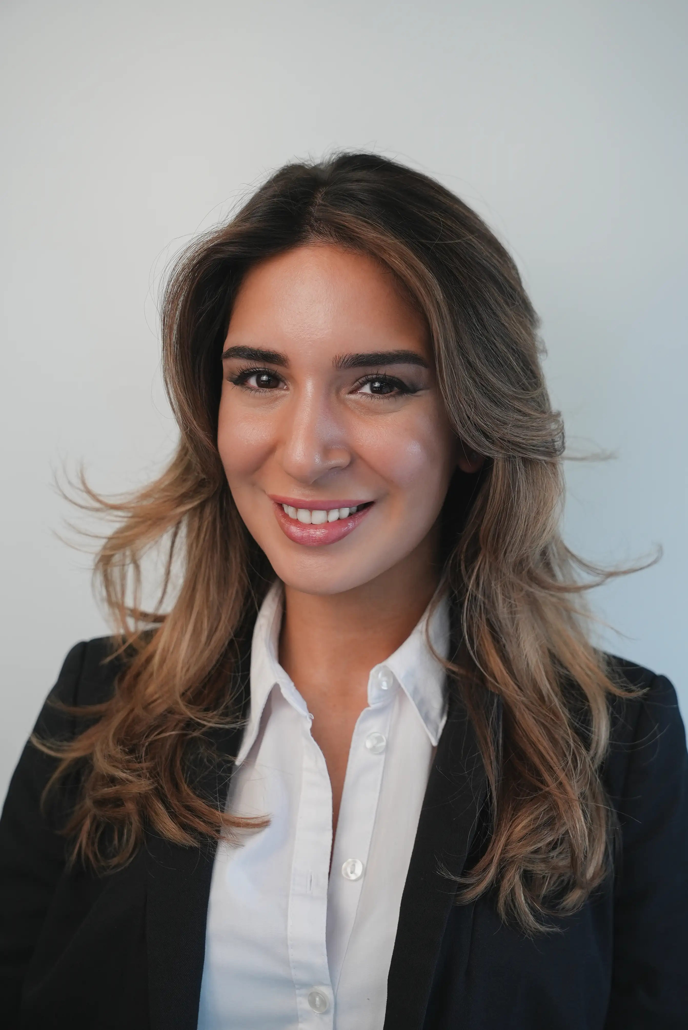 Sabrin – Friseurin bei Heiders Hairdesign in Mülheim, spezialisiert auf Colorationen, Föhnstylings und persönliche Beratung