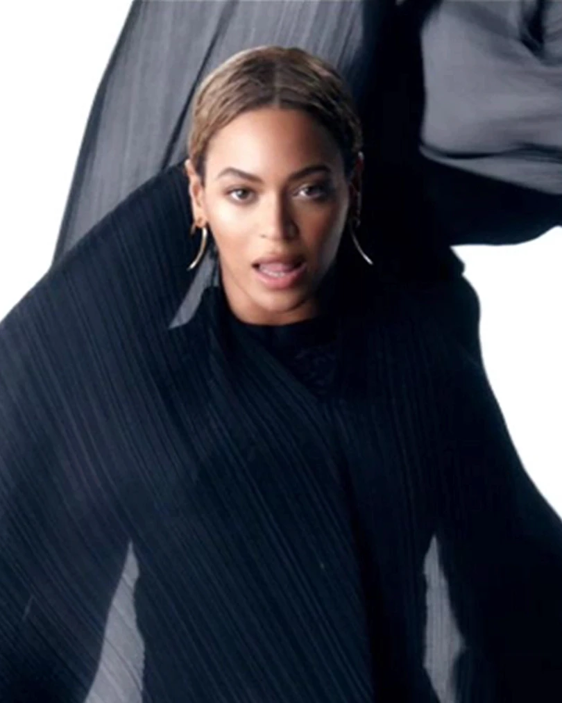 Yellow gold vermeil Hook Earrings by designer Shaun Leane worn by Beyoncé in the Lemonade visual album film still, precision avant-garde jewelry archive.
