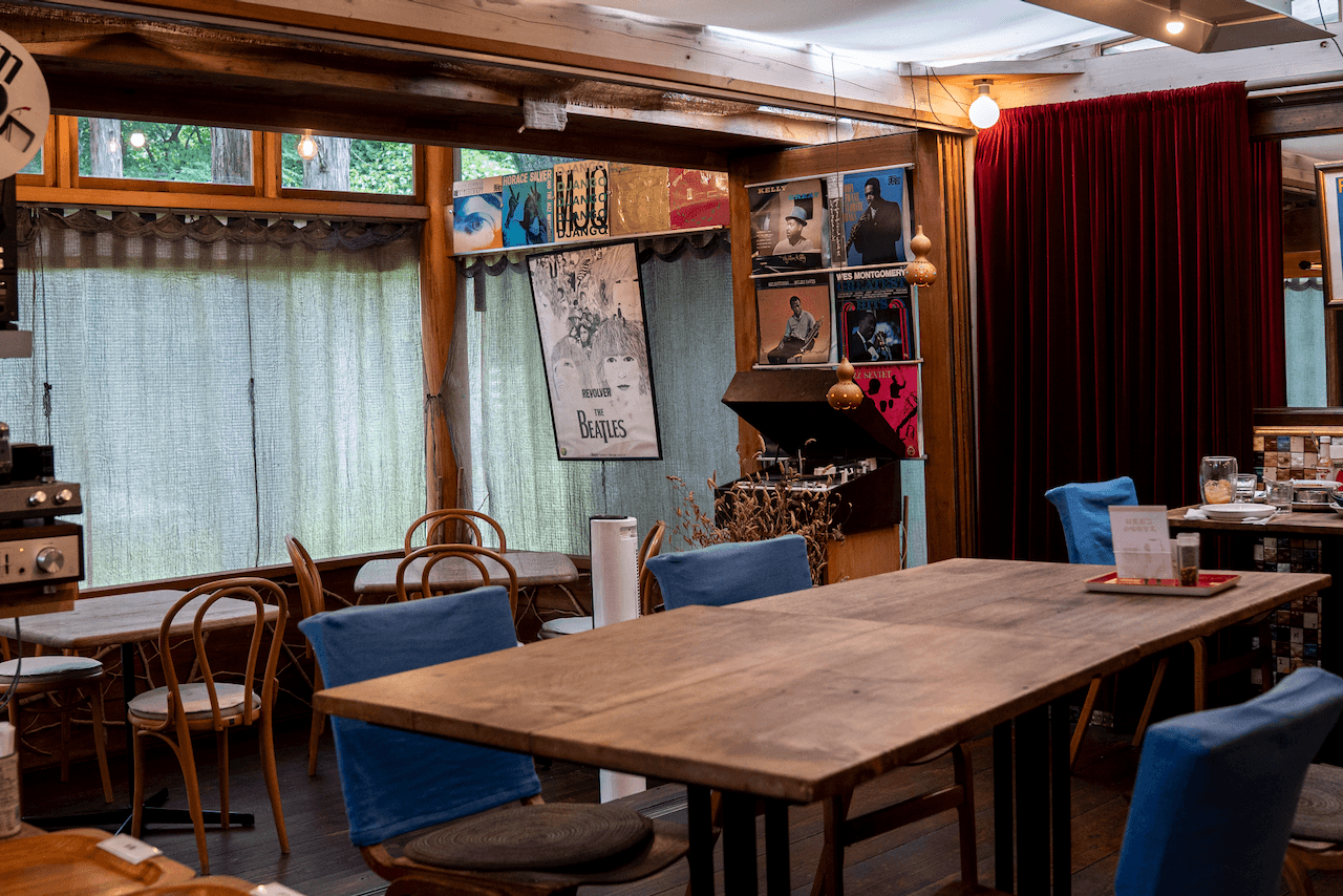 Chaya Amamaki interior