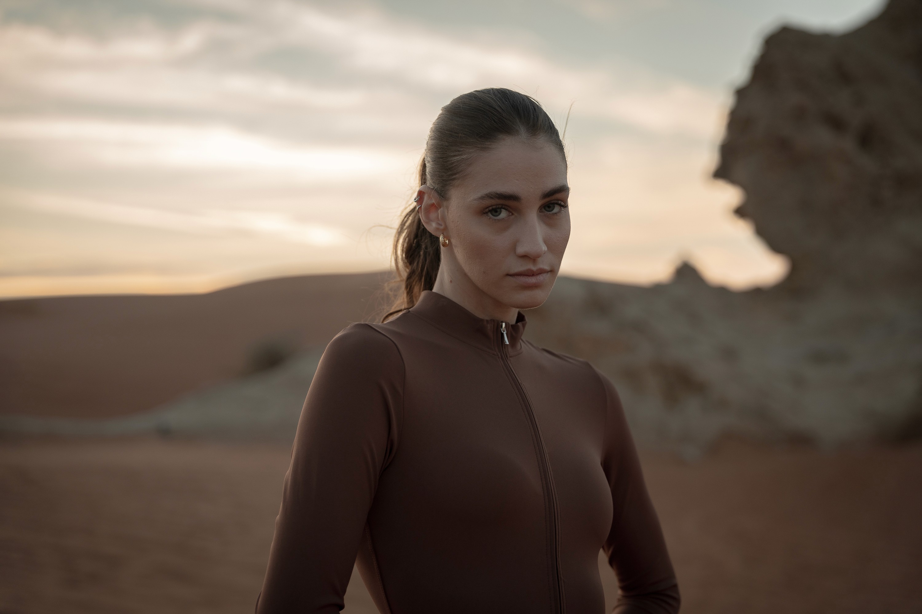 people near TAj Mahal