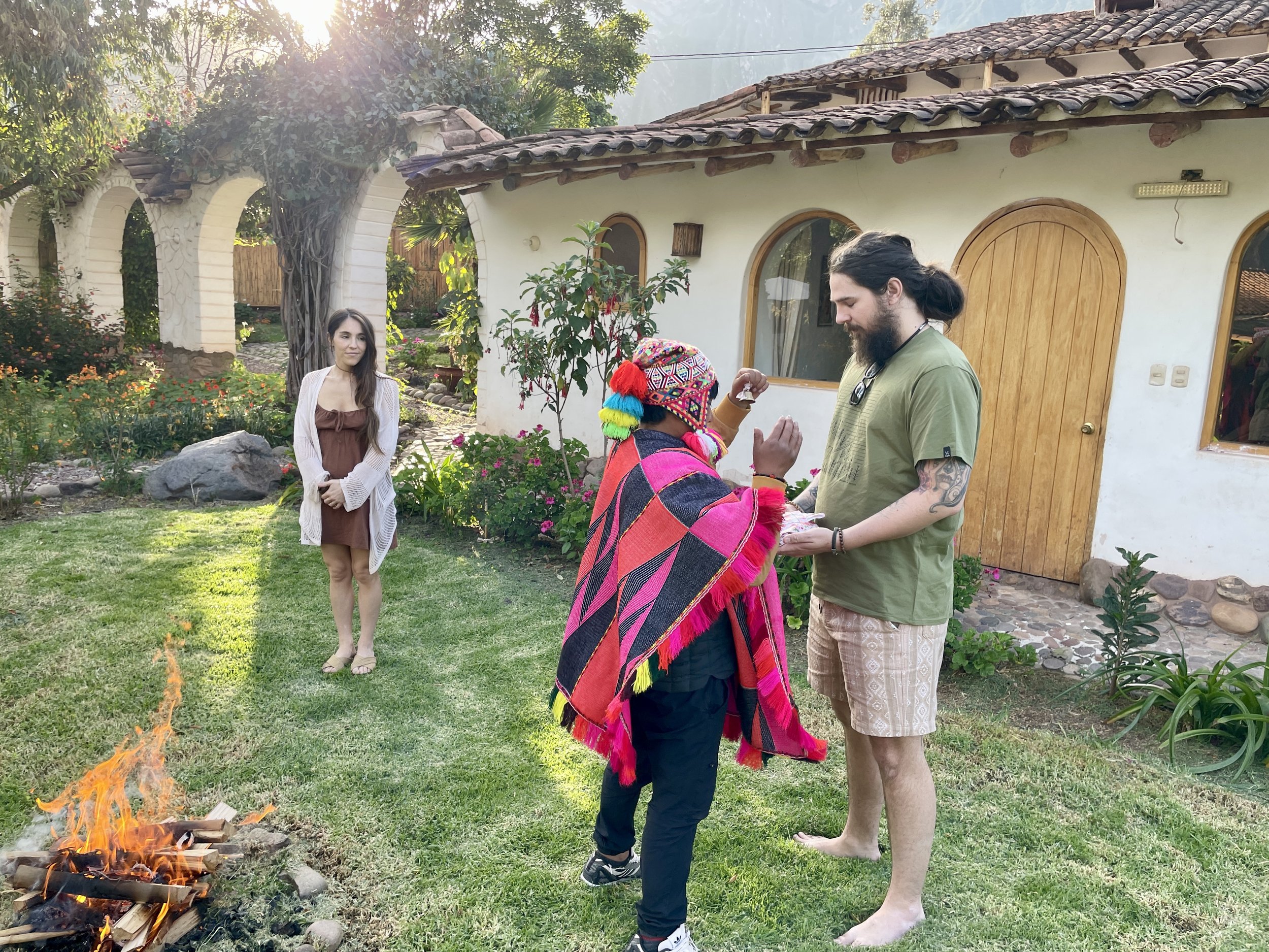 Guests enjoying a peaceful moment at Pacha Munay Wellness retreat.