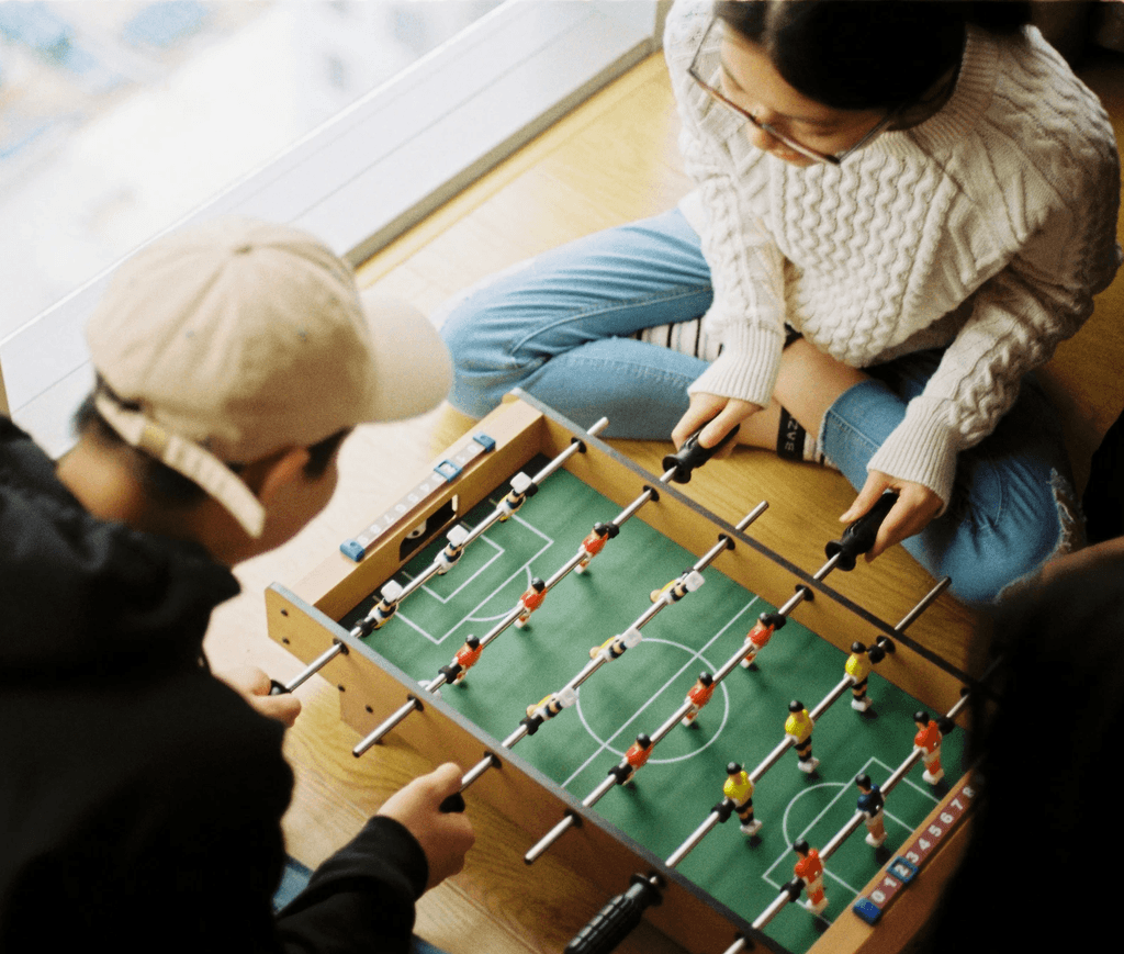 referencia para la zona dehobbies room de yuniko cottage & lake