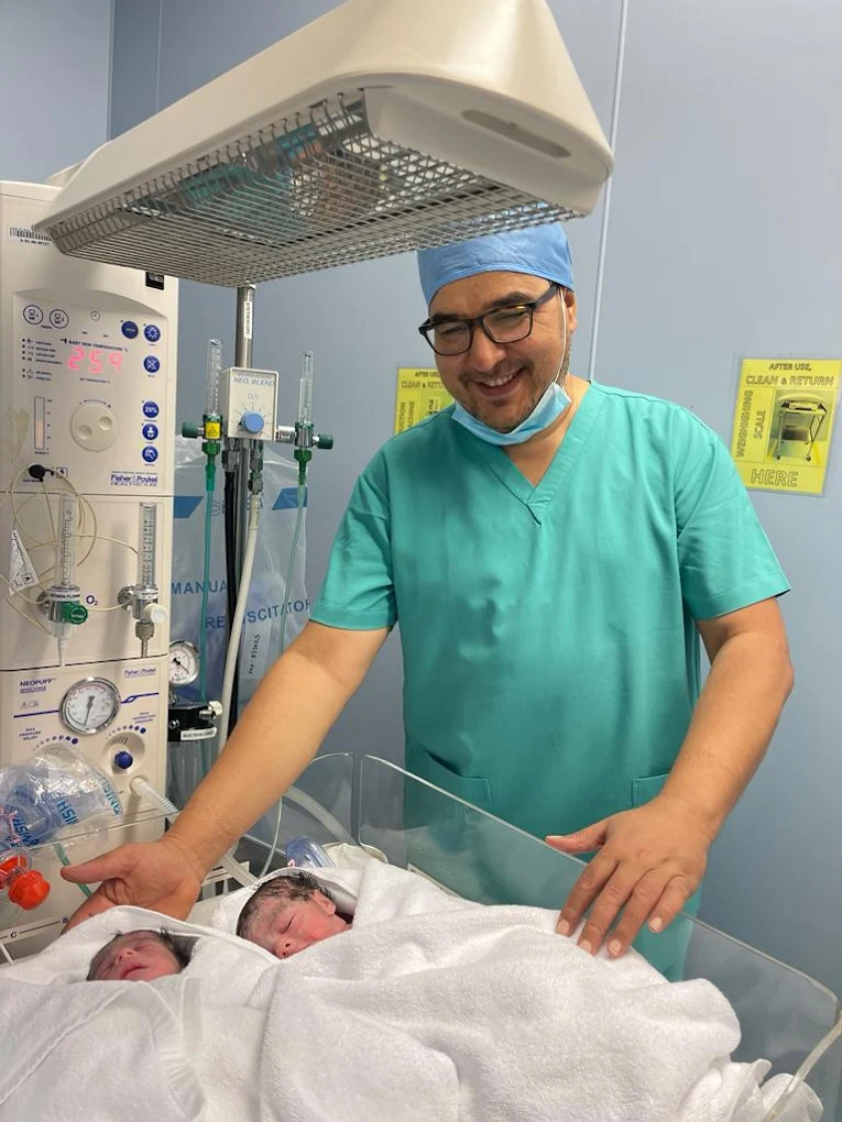 prof. dr. ashraf moawad enjab medical center sharjah uae