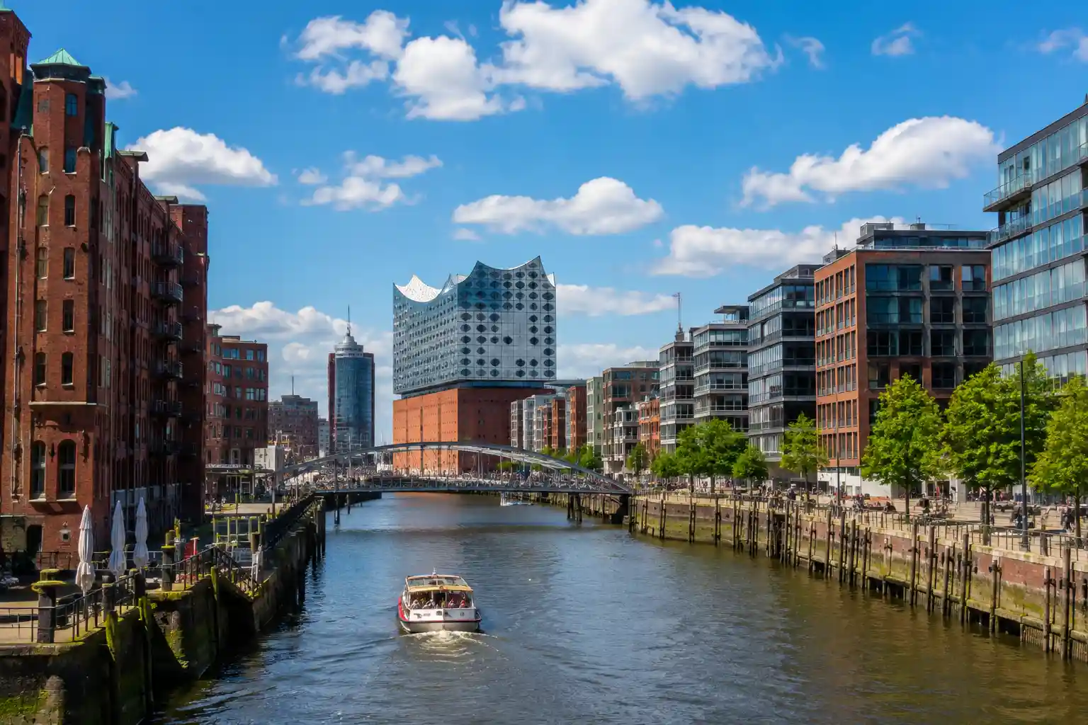 Hamburg waterfront with the Elbphilharmonie and historic Speicherstadt district, Germany