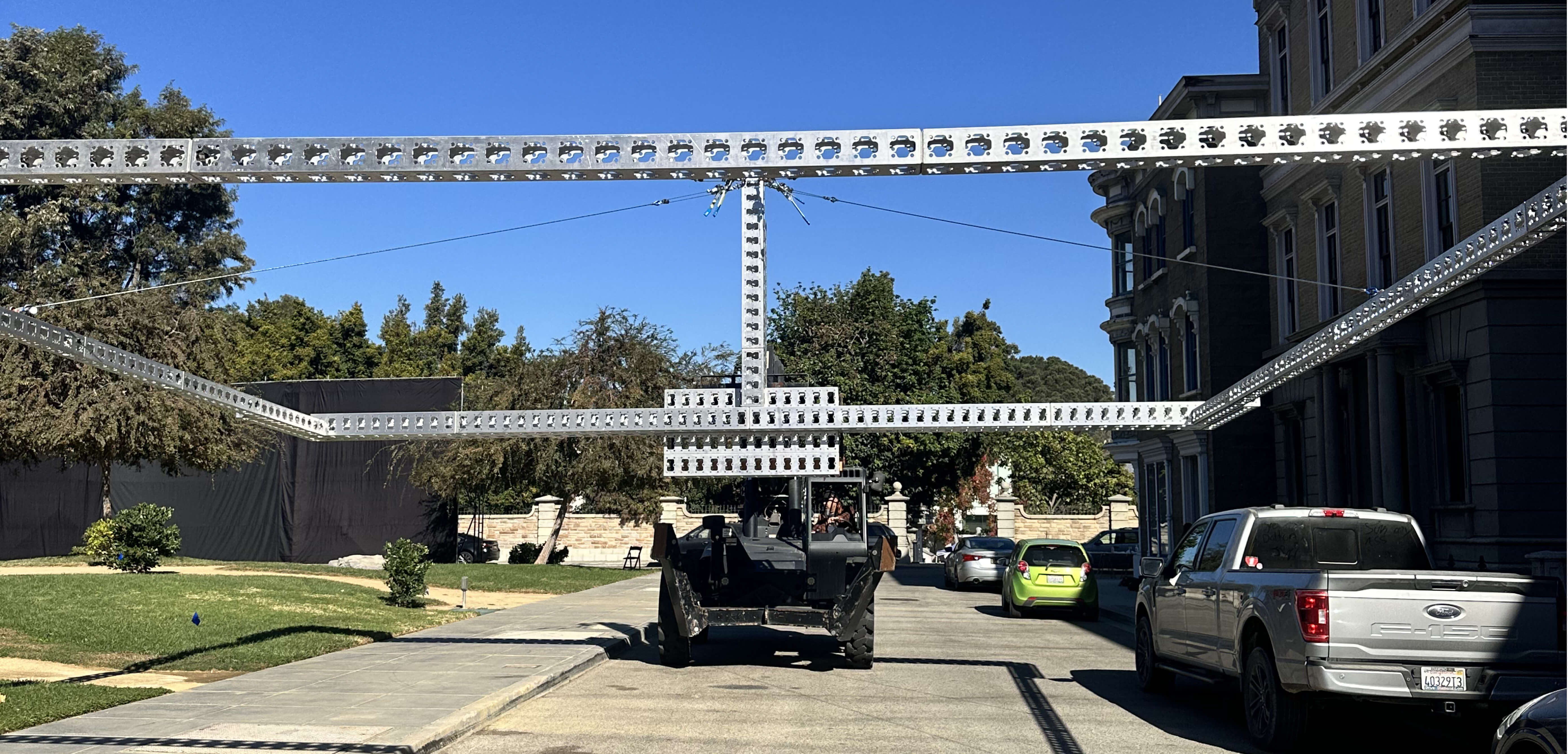 Modulus-X telehandler frame