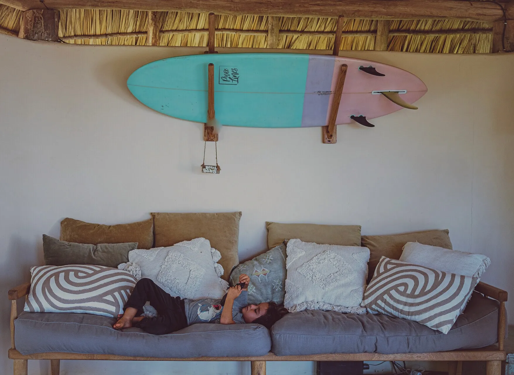 Cocina Sardina coastal restaurant by Costa Architecture, Nicaragua —living room