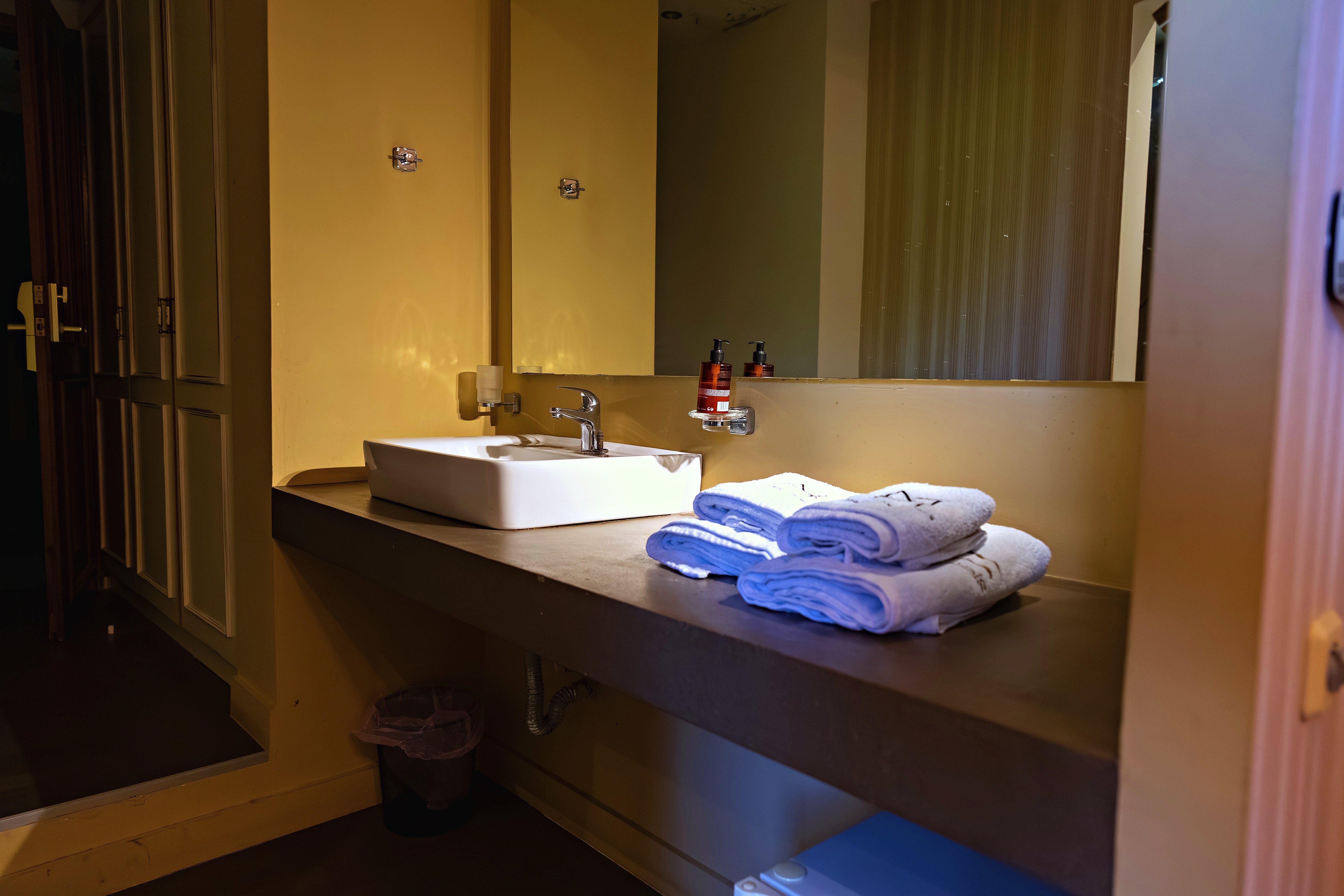 Room gallery image 7