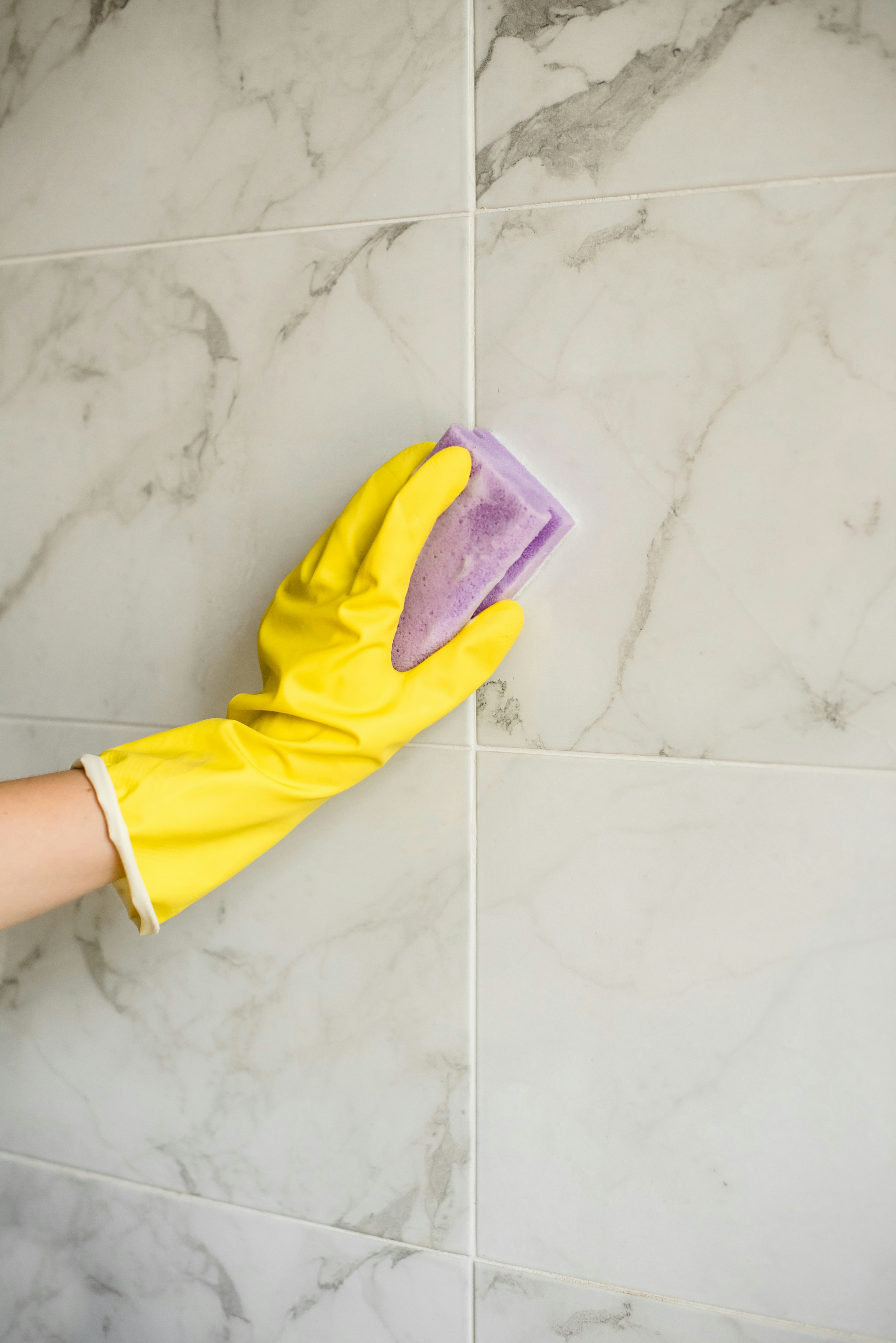 Masterful Tile Installation: Expert Tips for Precision Placement