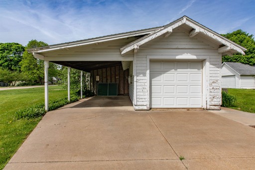 Photo 7 of 314 S Iowa Street, Dodgeville