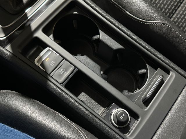 VW Golf 2014 BLACK Gebrauchtwagen - Galeriebild 17