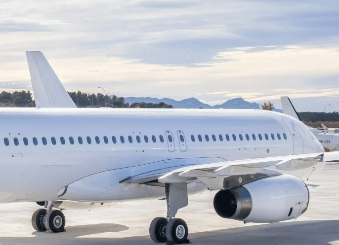 charter a large plane