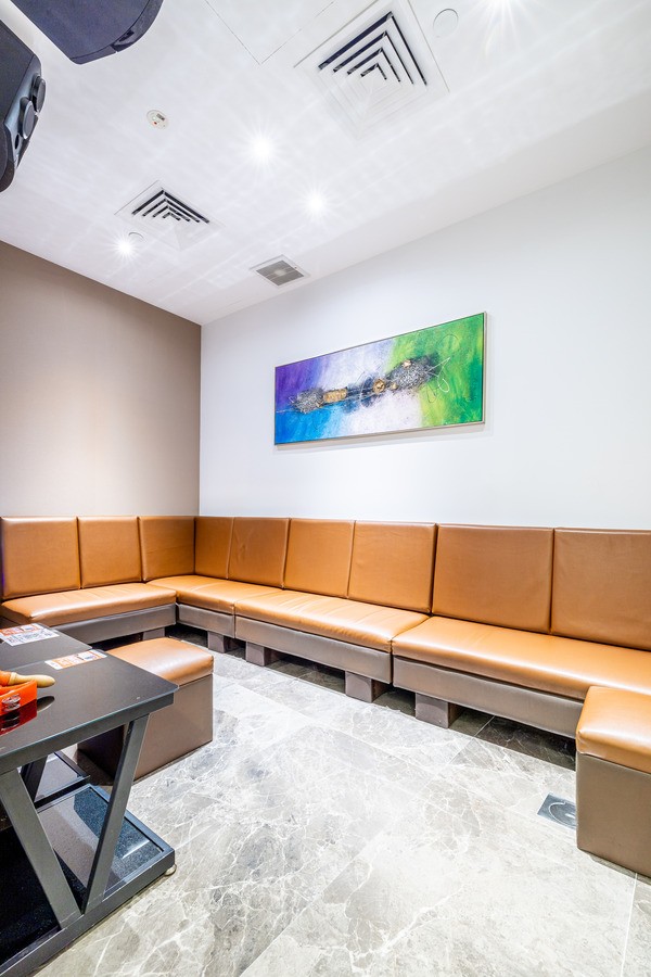 Singing Room