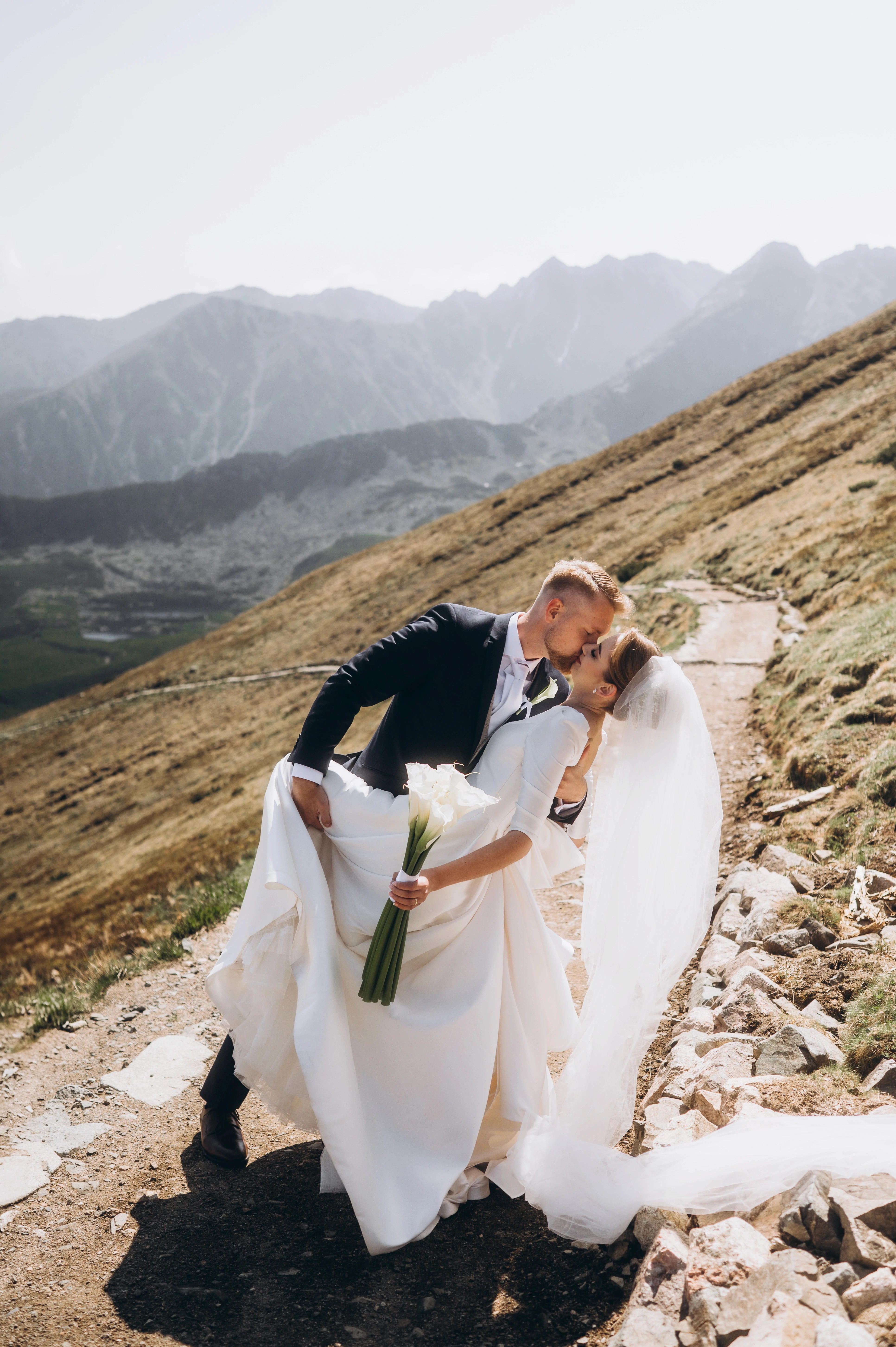 Svadobná fotografia páru na Orave, svadobná fotografka Eva Paldio pôsobí v Tvrdošíne, Dolnom Kubíne, Trstenej, Námestove.