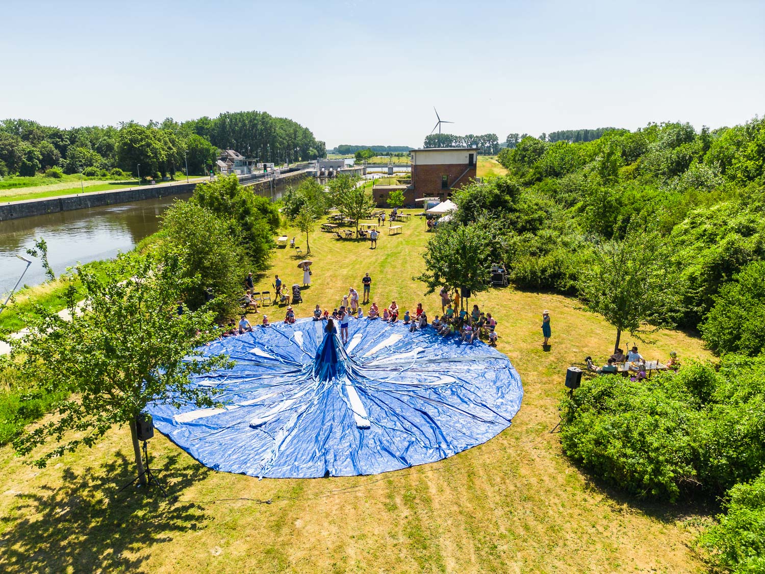 Theater en acts voor events, culturele centra of steden en gemeenten