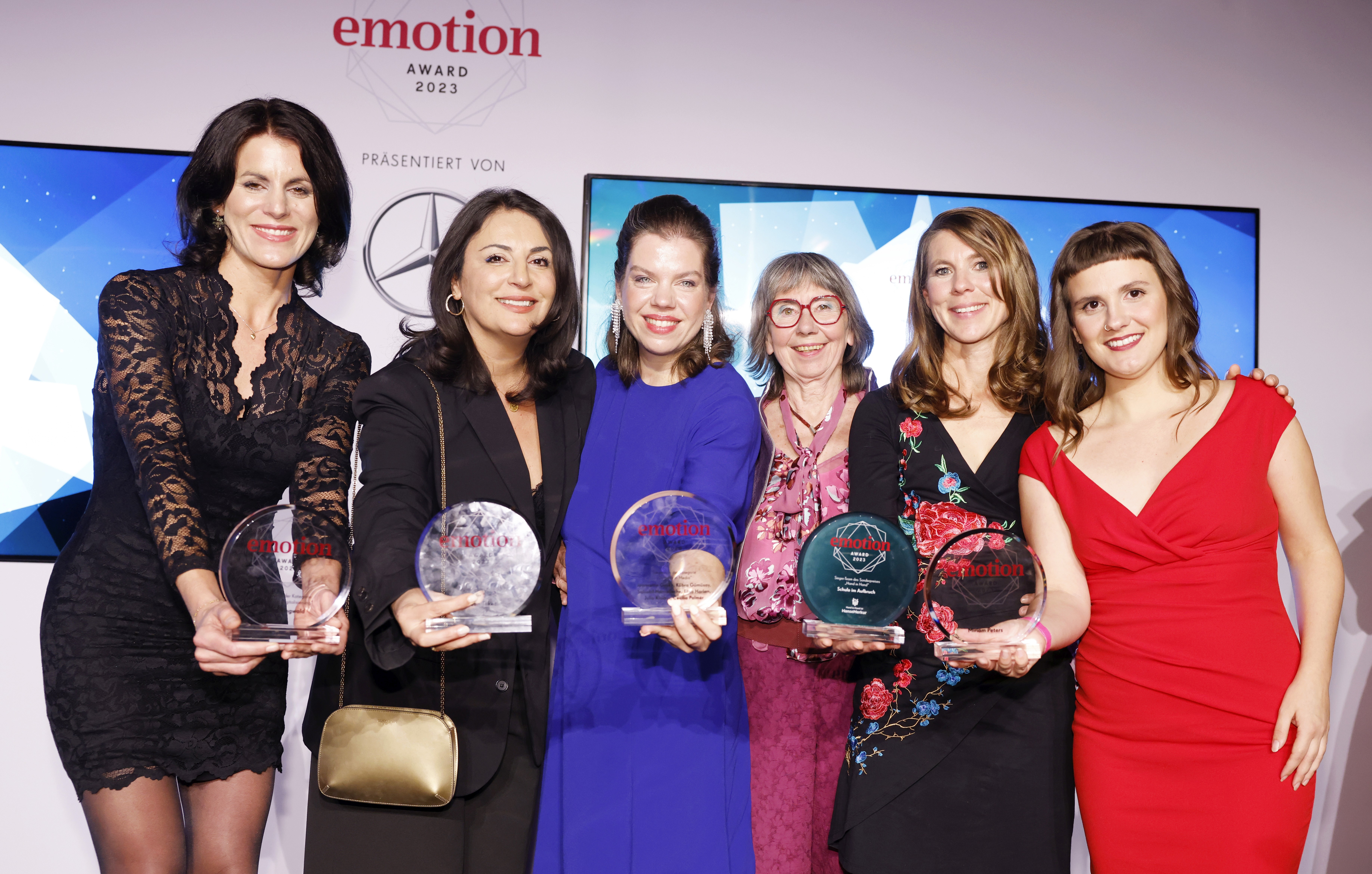 Alle Siegerinnen des emotion Award 2023.