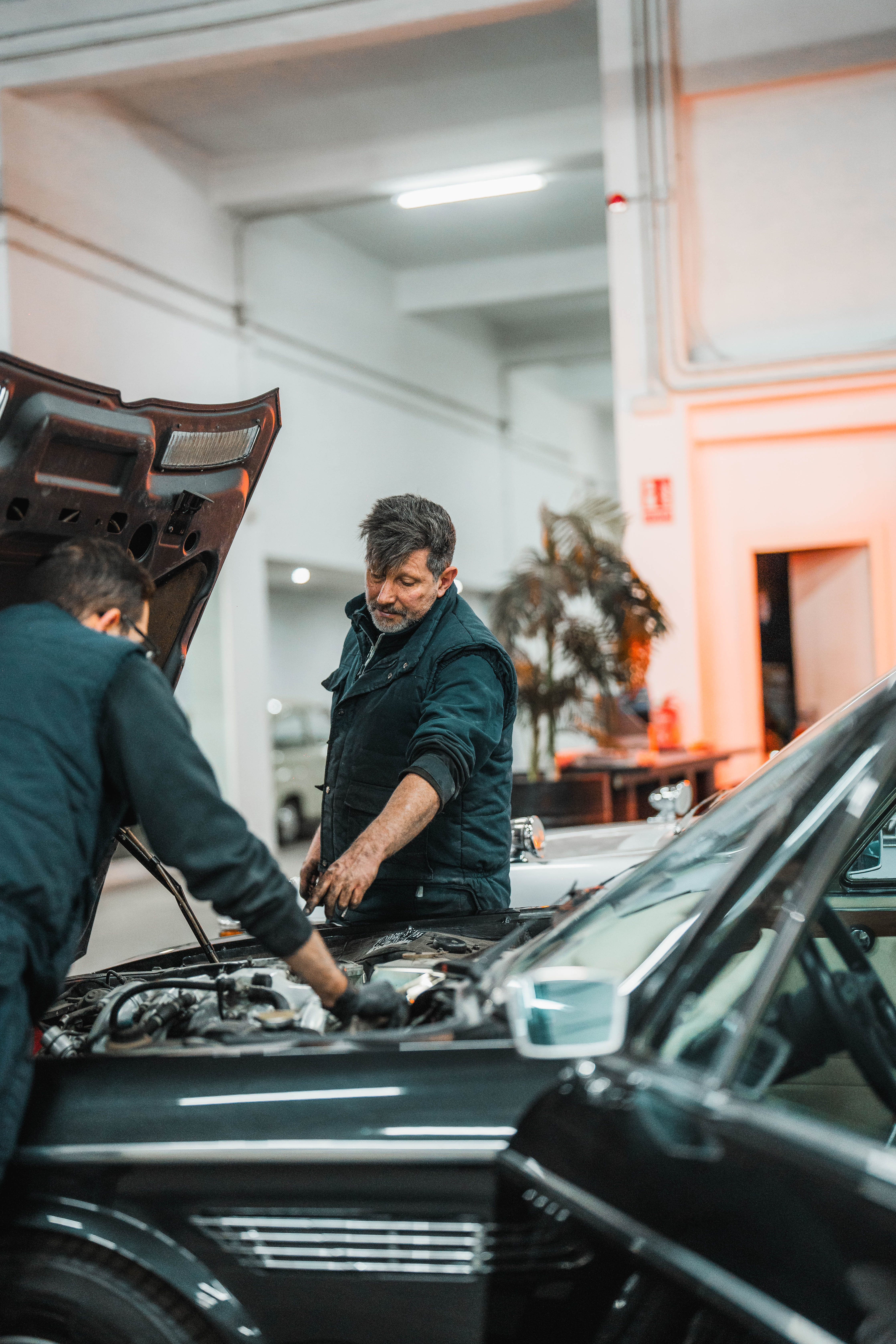 Coach explaining stuff to an athlete