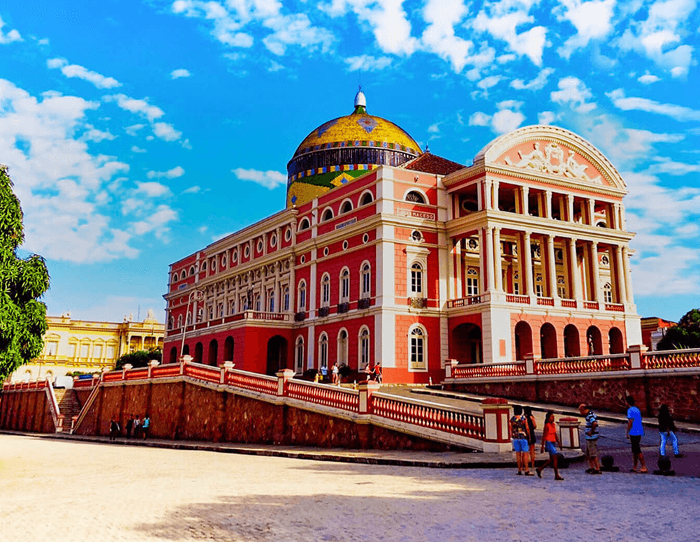 Fotografia do dr. Luiz Carlos palestrando para uma plateia