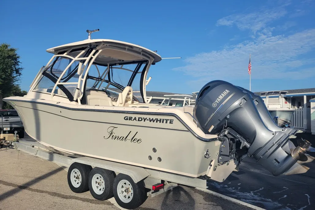 Boat thumbnail 2