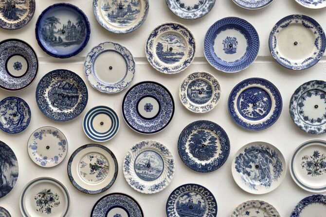 Enjoy Some Tasty Treats and Eclectic Crafts at the Notting Hill Markets