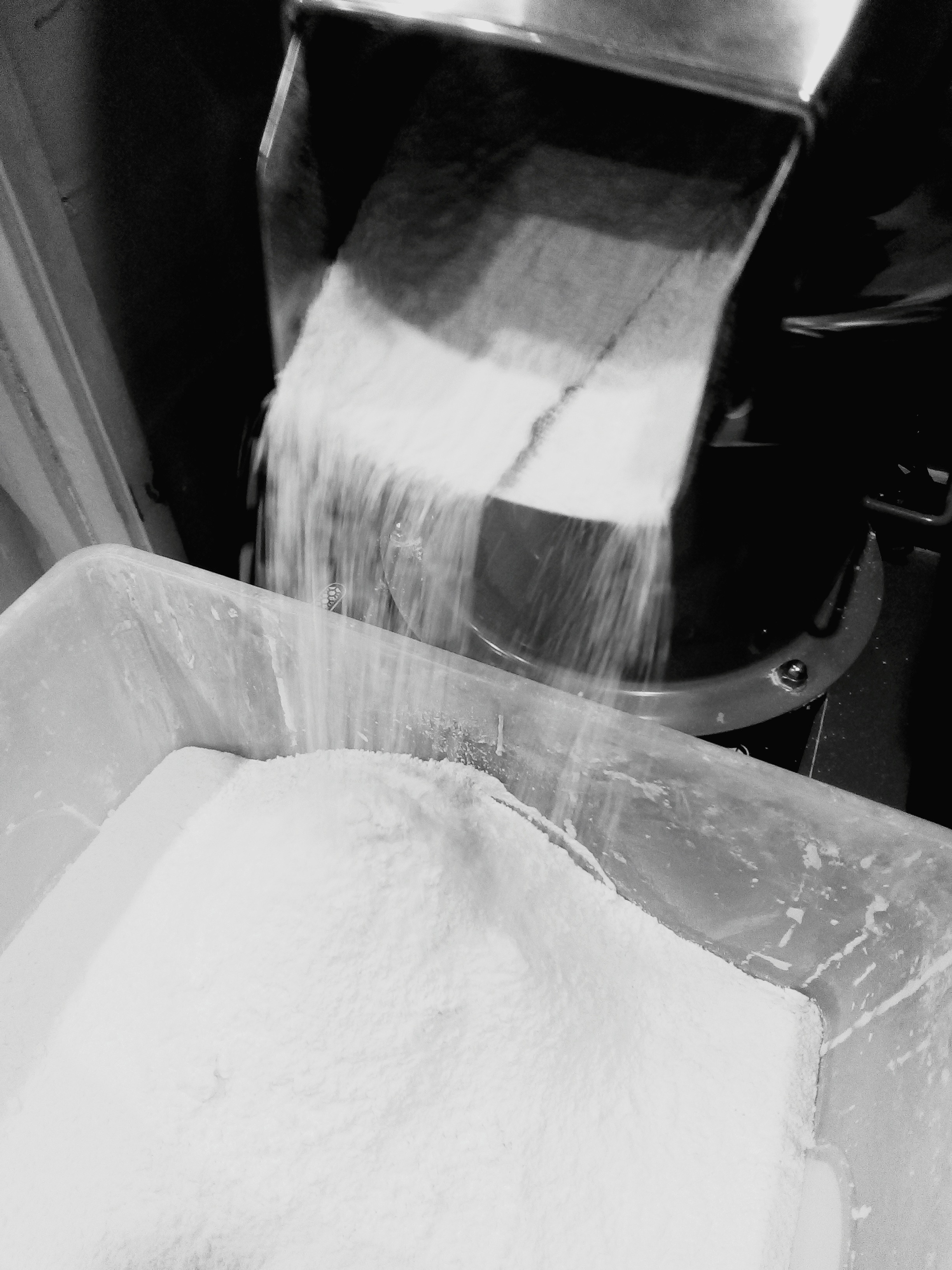 ENAT-Chemicals-GmbH-Hamburg. High-quality soda ash supplier. Light and dense soda ash for glass manufacturing, chemicals, detergents, and industrial applications. Premium sodium bicarbonate distributor – Food-grade and industrial-grade sodium bicarbonate for various industries. Reliable soda ash and sodium bicarbonate supplier – Efficient supply chain and logistics for industrial customers. Sustainable soda ash sourcing – Environmentally friendly production and supply of soda ash and sodium bicarbonate. Global distribuitor.