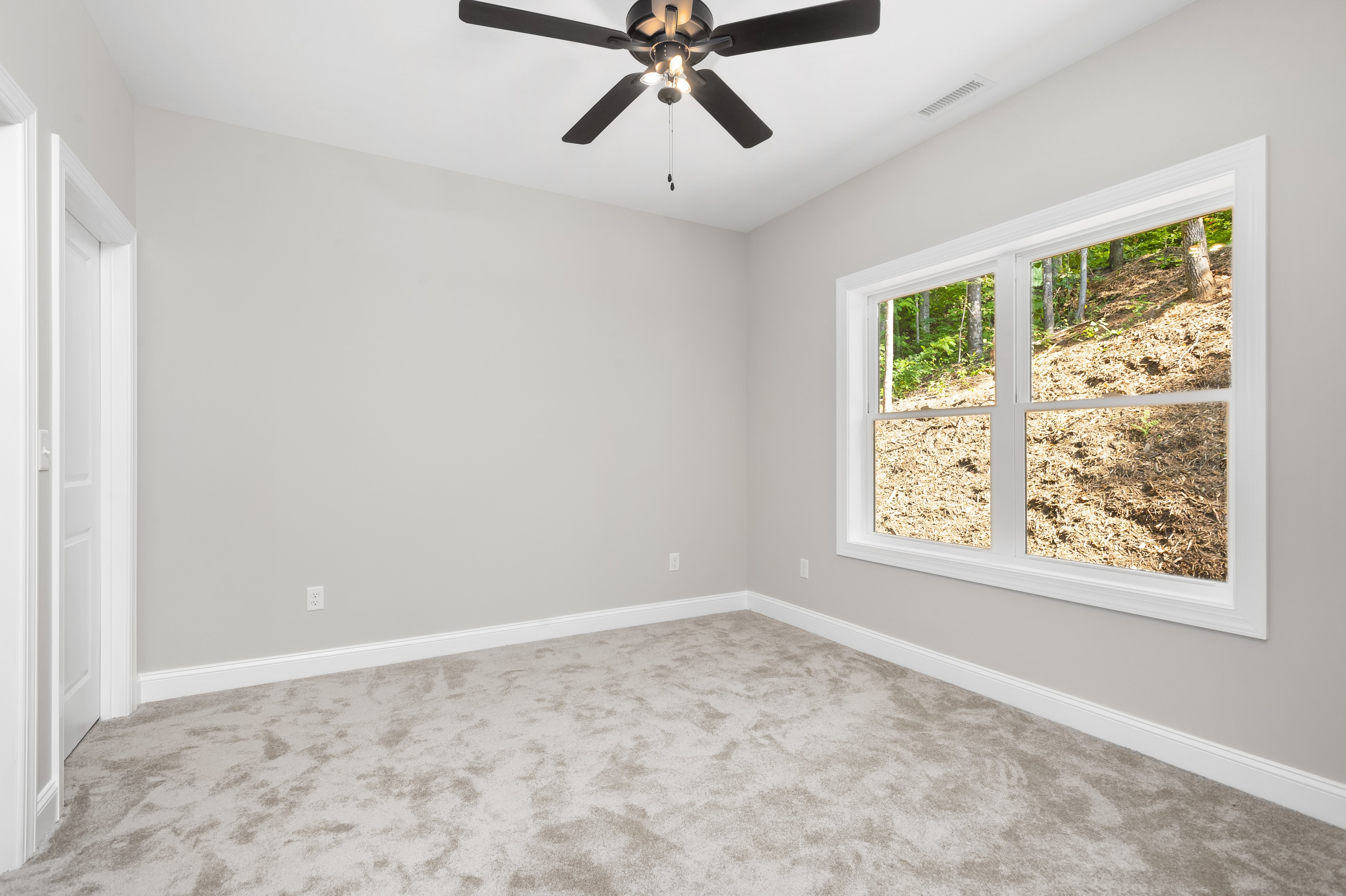 Spacious master bedroom with hardwood floors in GA,TN,NC, SC
