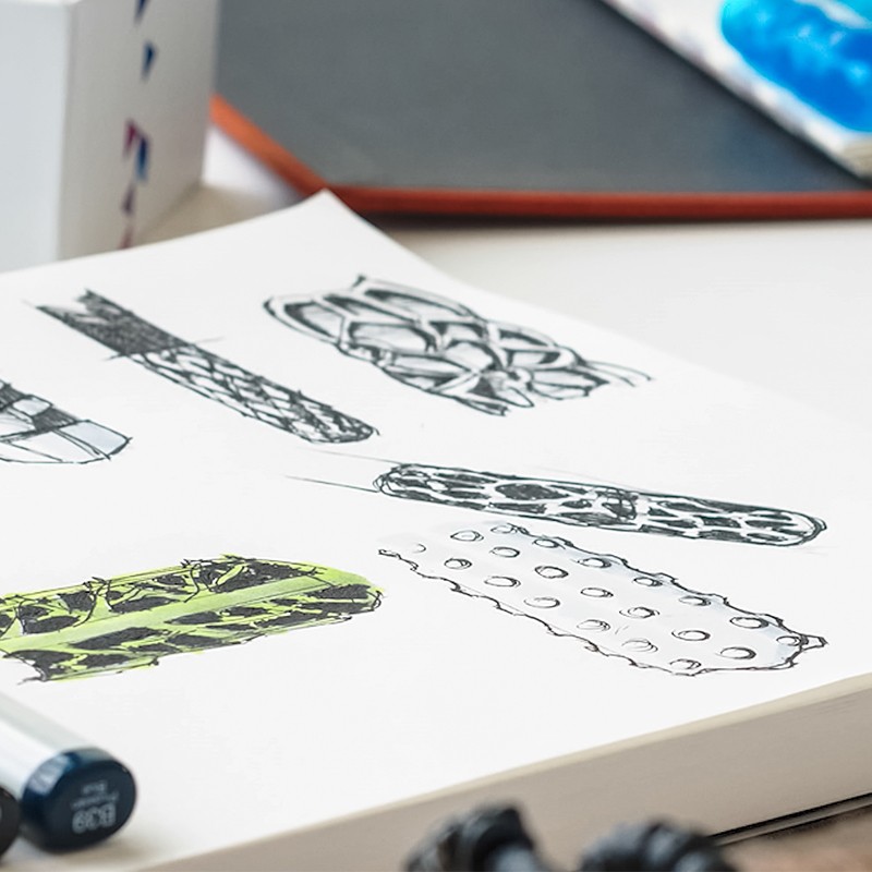 Here comes the alt text