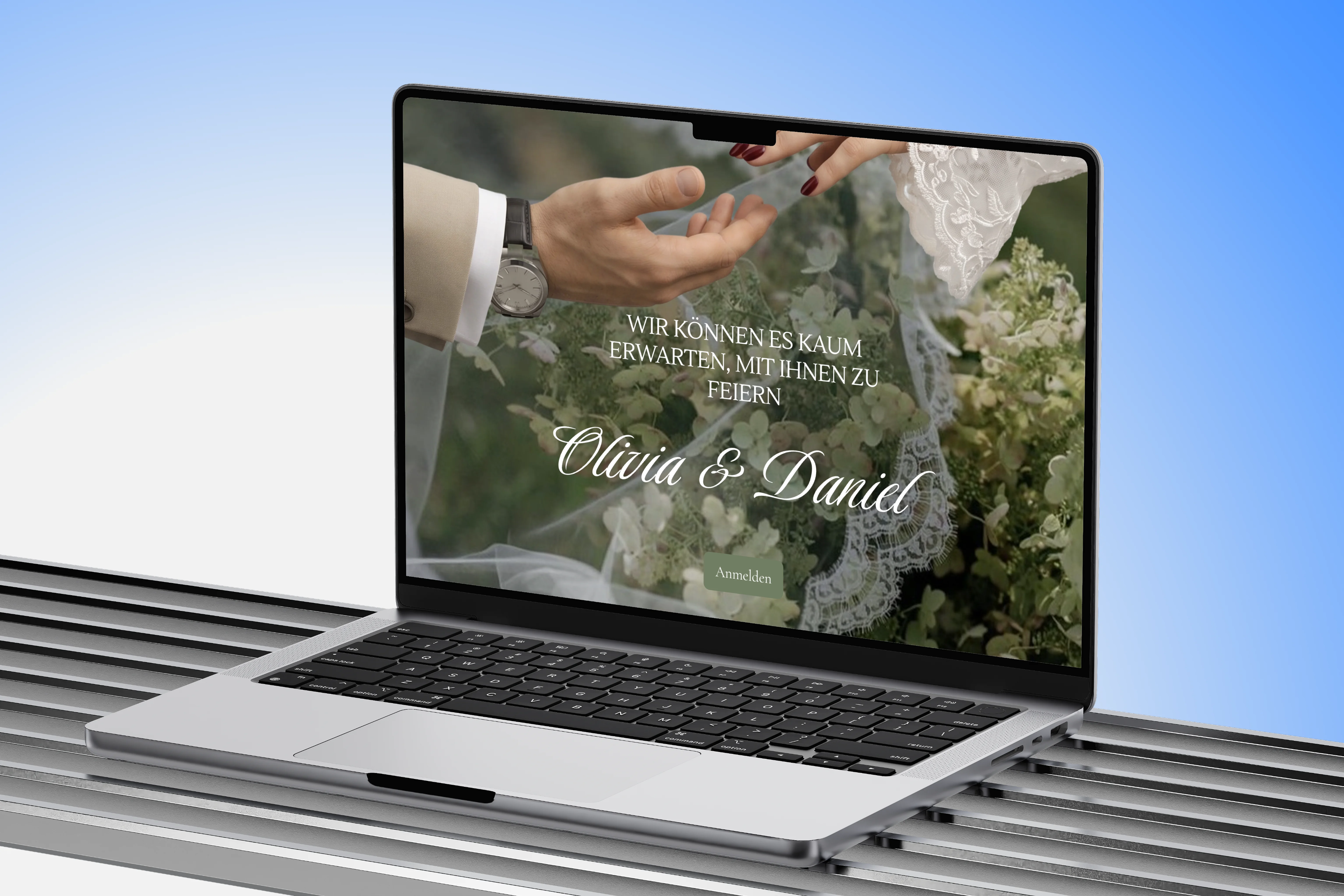 Forever Mockup Laptop
