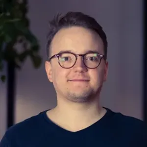 Portrait of Vinz Leuenberger, Co-Founder and CPO of rready