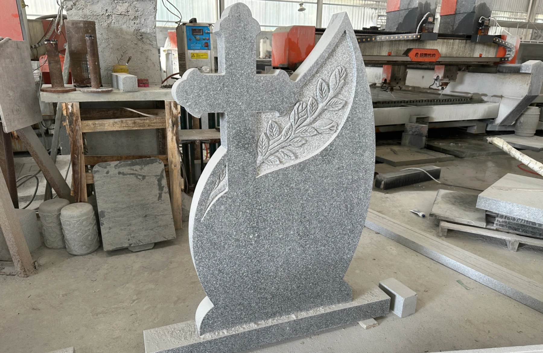 tombstone cut by wire saw machine