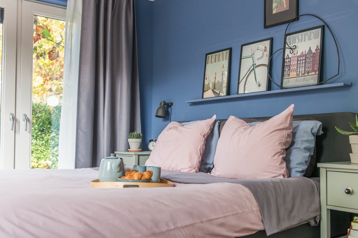 slaapkamer blauw roze 