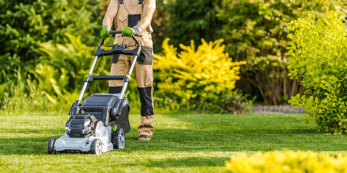 Gardener team at work