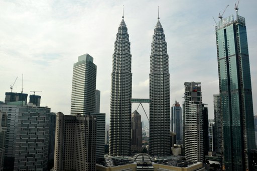 Fasset Set To Pursue Stablecoin Banking In Malaysia. Photo By Alex Block On Unsplash.