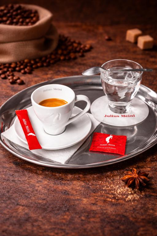 pizza with green leaf vegetable