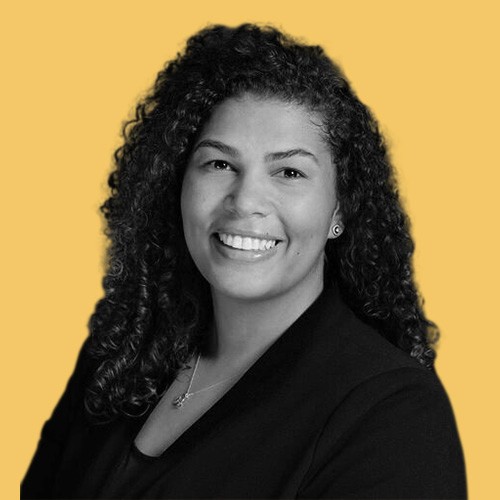 Amanda Tkaczyk's headshot