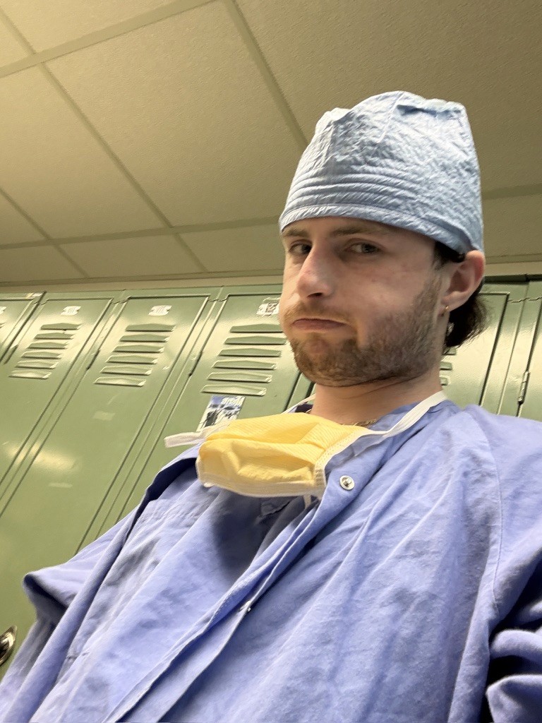 Photo from my OR shadowing session during Helm's primary research