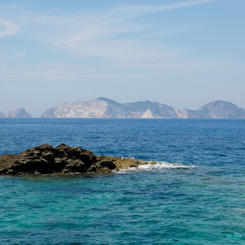 Ponza-saari: 5 tunnin veneajelu -liput