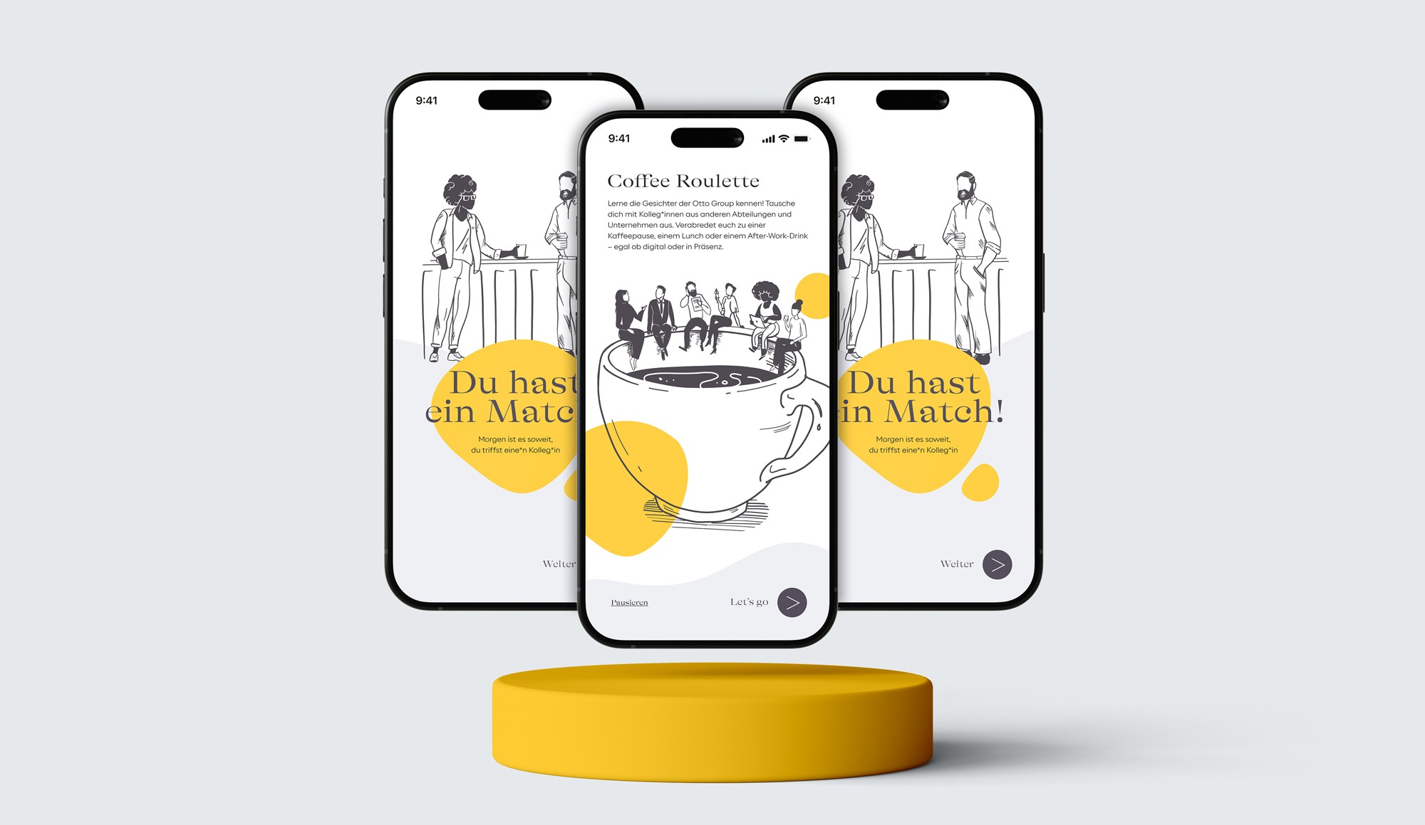 Drei Smartphones auf einem gelben Podium zeigen verschiedene Ansichten der App „Coffee Roulette“ der Otto Group, mit Illustrationen und Text, die unterschiedliche Funktionen darstellen.