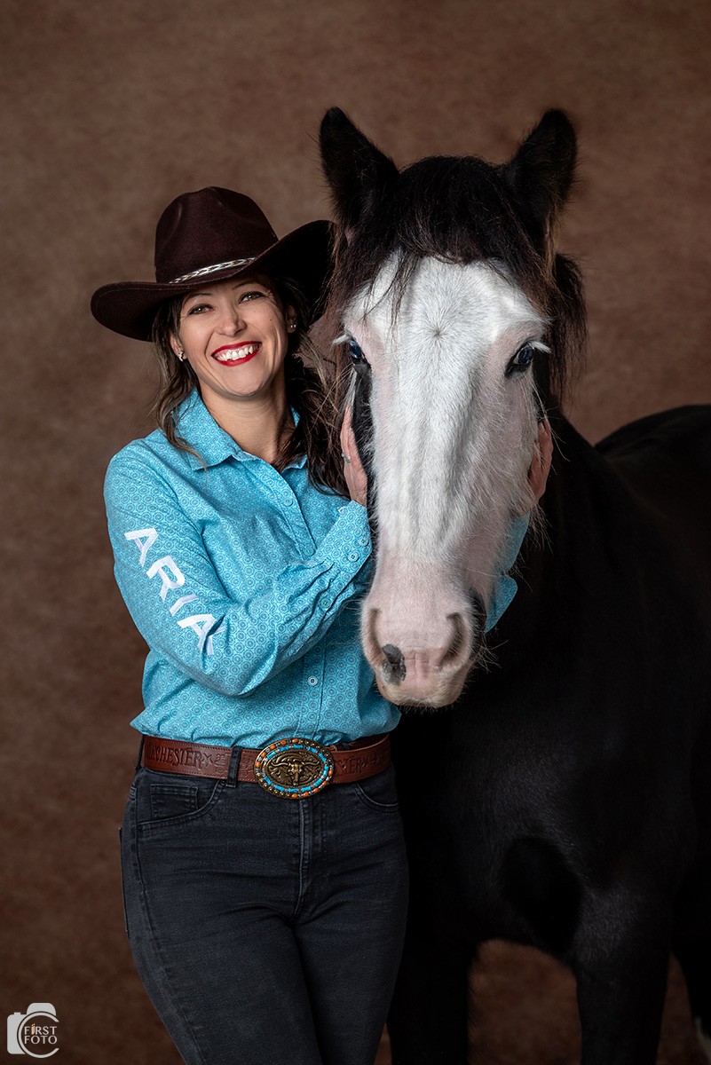 Bognár Katalin - pszichológus - önismereti coach - online konzultáció - ló - western